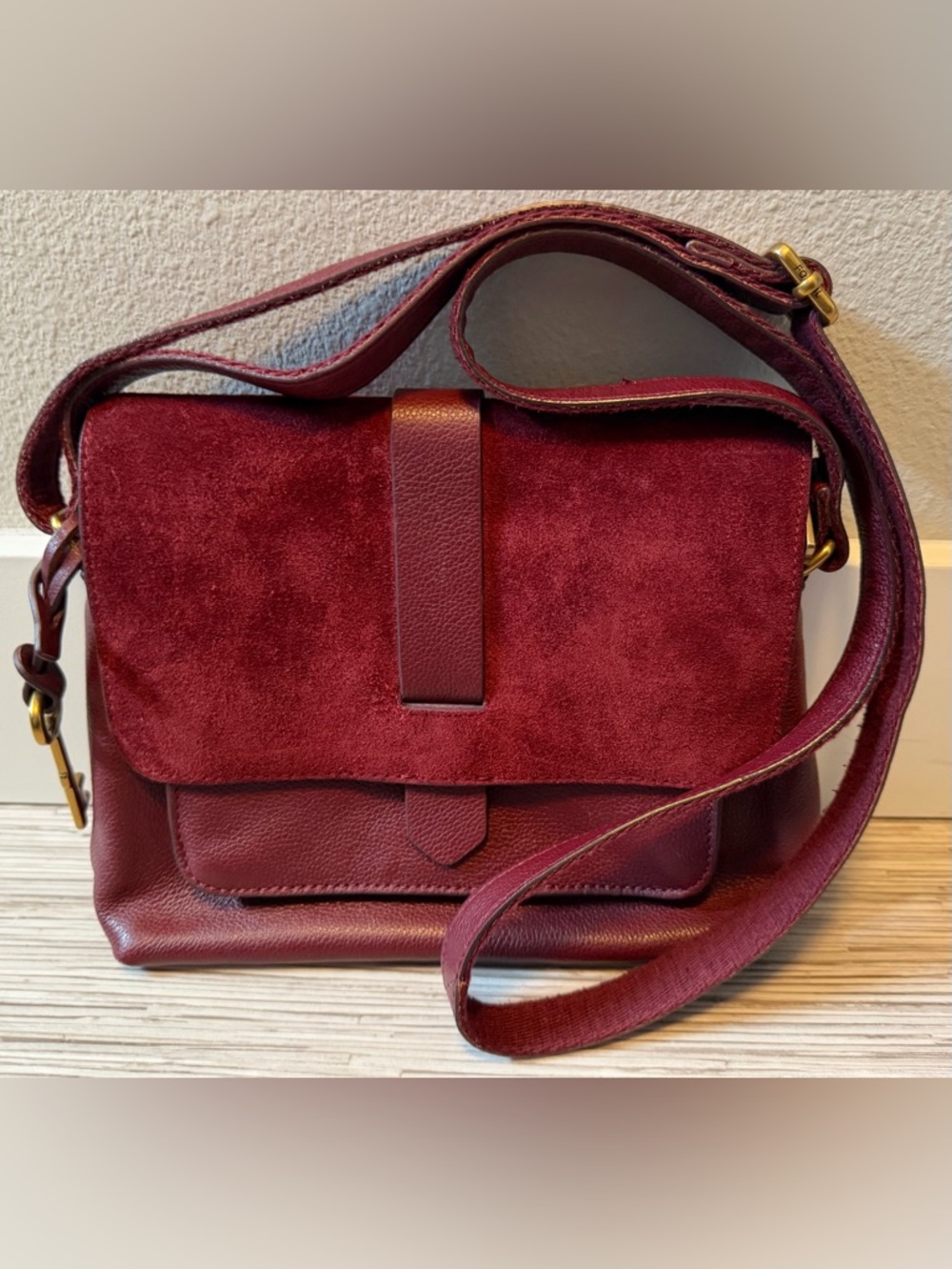 Fossil Kinley Small Fold Over Leather/Suede Crossbody Bag - Burgundy